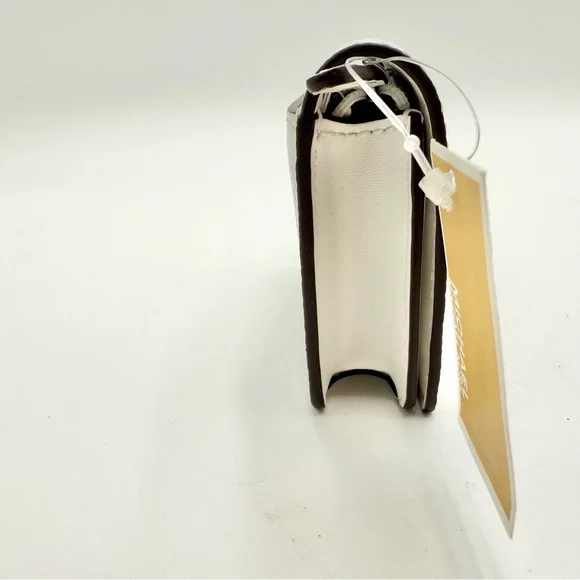 Michael Kors Carson Small Pebbled Leather Wallet - Picture 4 of 7